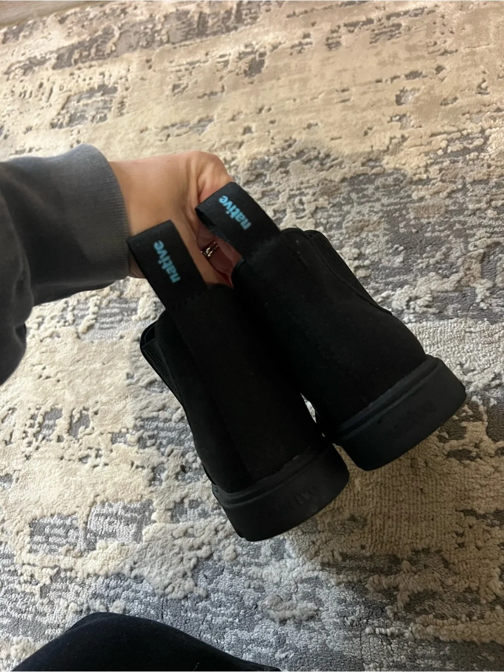 Native Black Kensington Chelsea Boots Size 7 Children's $80
